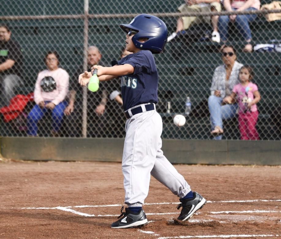 031415 Lompoc Little League 13.jpg